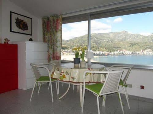 Come In Sicily - Naxos Bay Giardini-Naxos Exterior foto